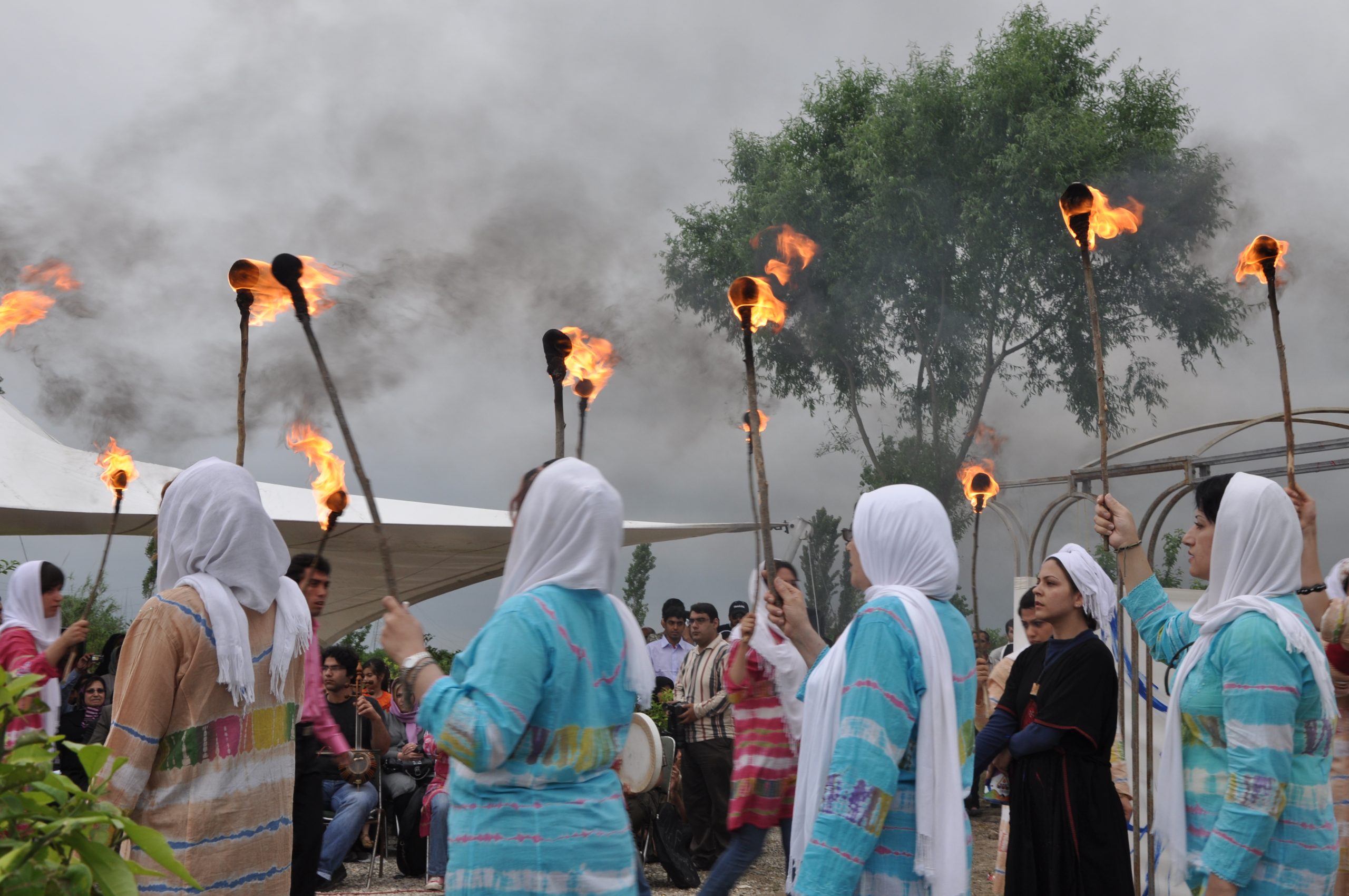 انجمن هنرمندان خودآموخته ایران